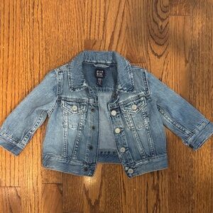 GAP Kids Denim Jean Jacket size 6-12 month
